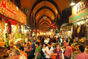 Master the Maze: Essential Tips for the Istanbul Grand Bazaar